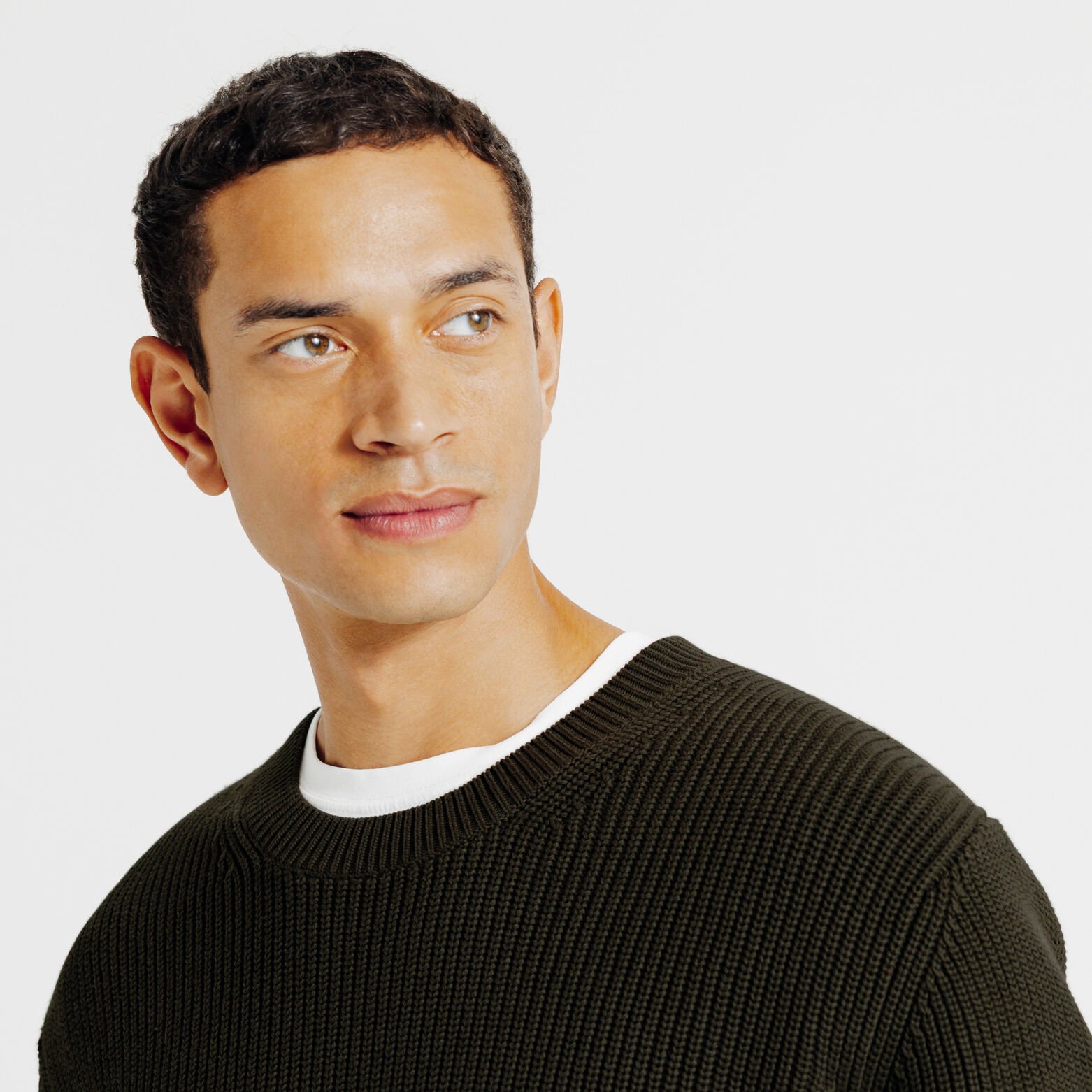 Pull col rond en c&ocirc;te