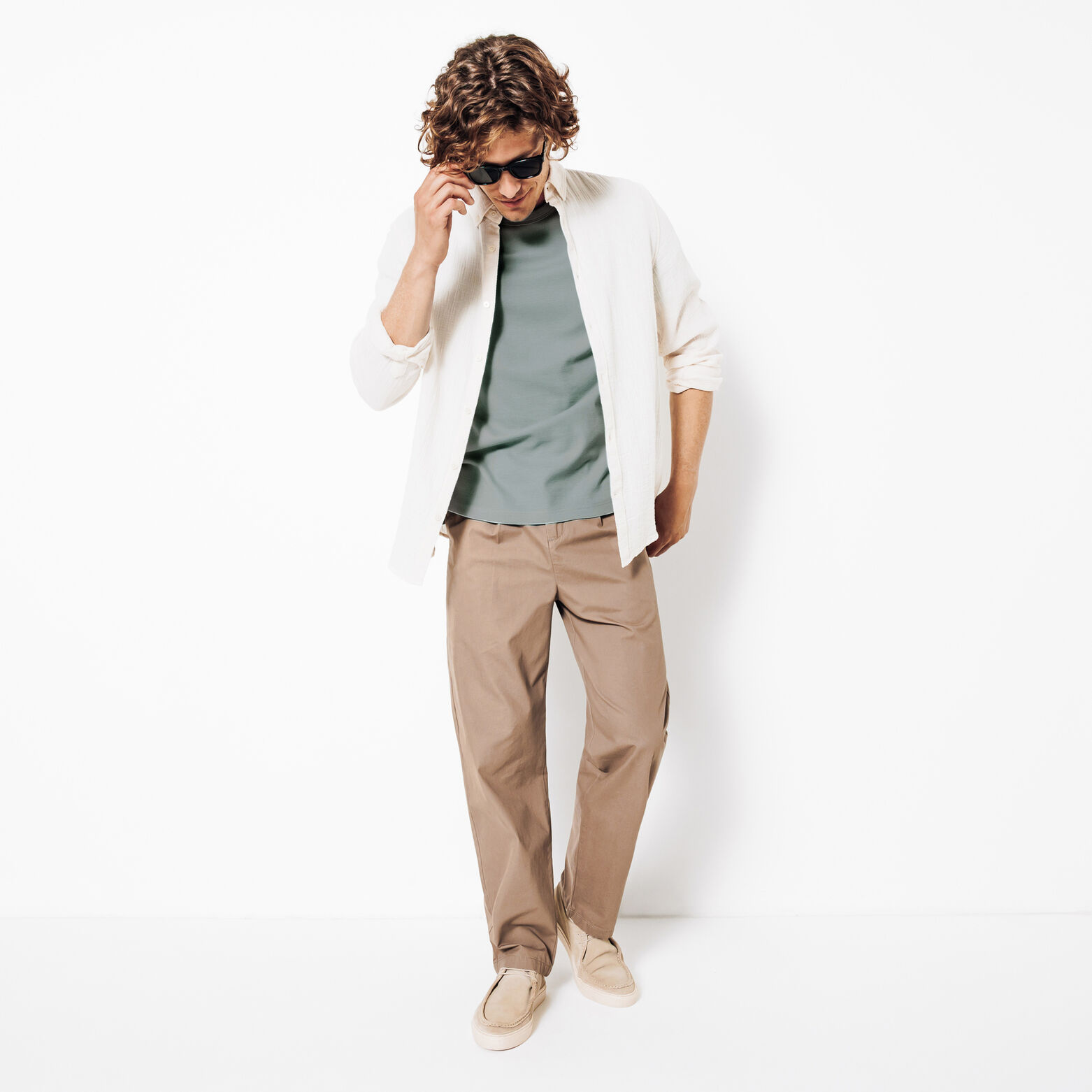 Tee shirt mati&egrave;re gaufr&eacute;e