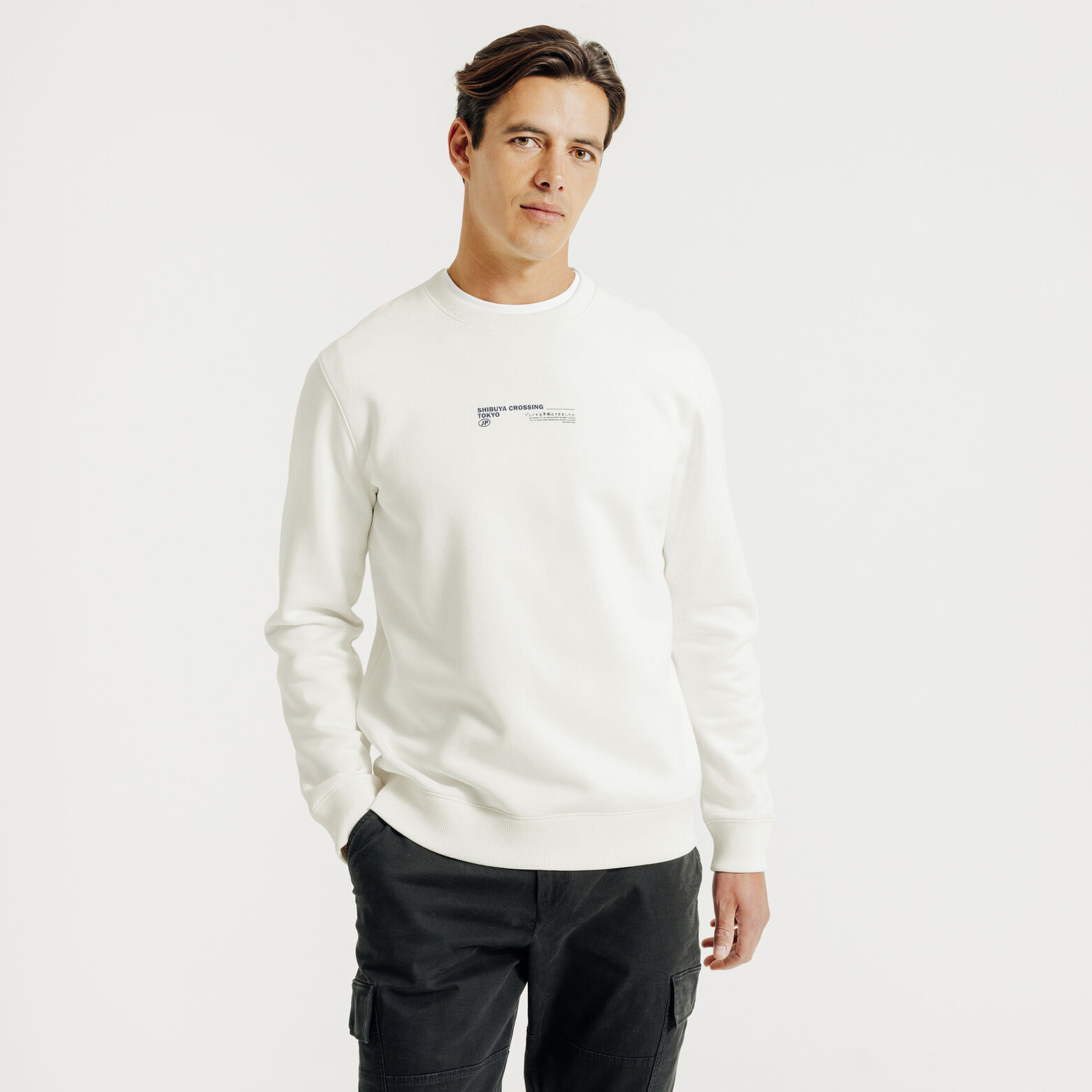 Sweat col rond animation devant dos