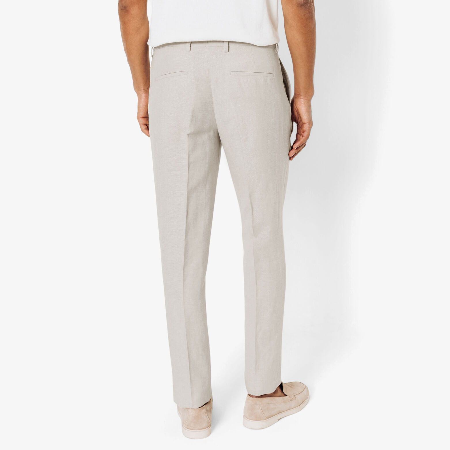 Pantalon de costume contenant du lin