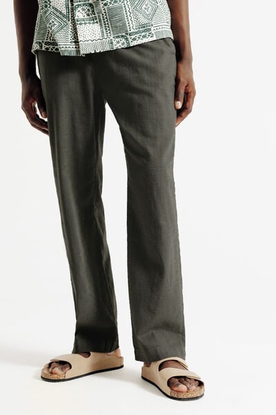 Pantalon loose mati&egrave;re textur&eacute;e