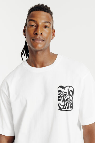 Tee shirt imprim&eacute; devant et dos fleurs