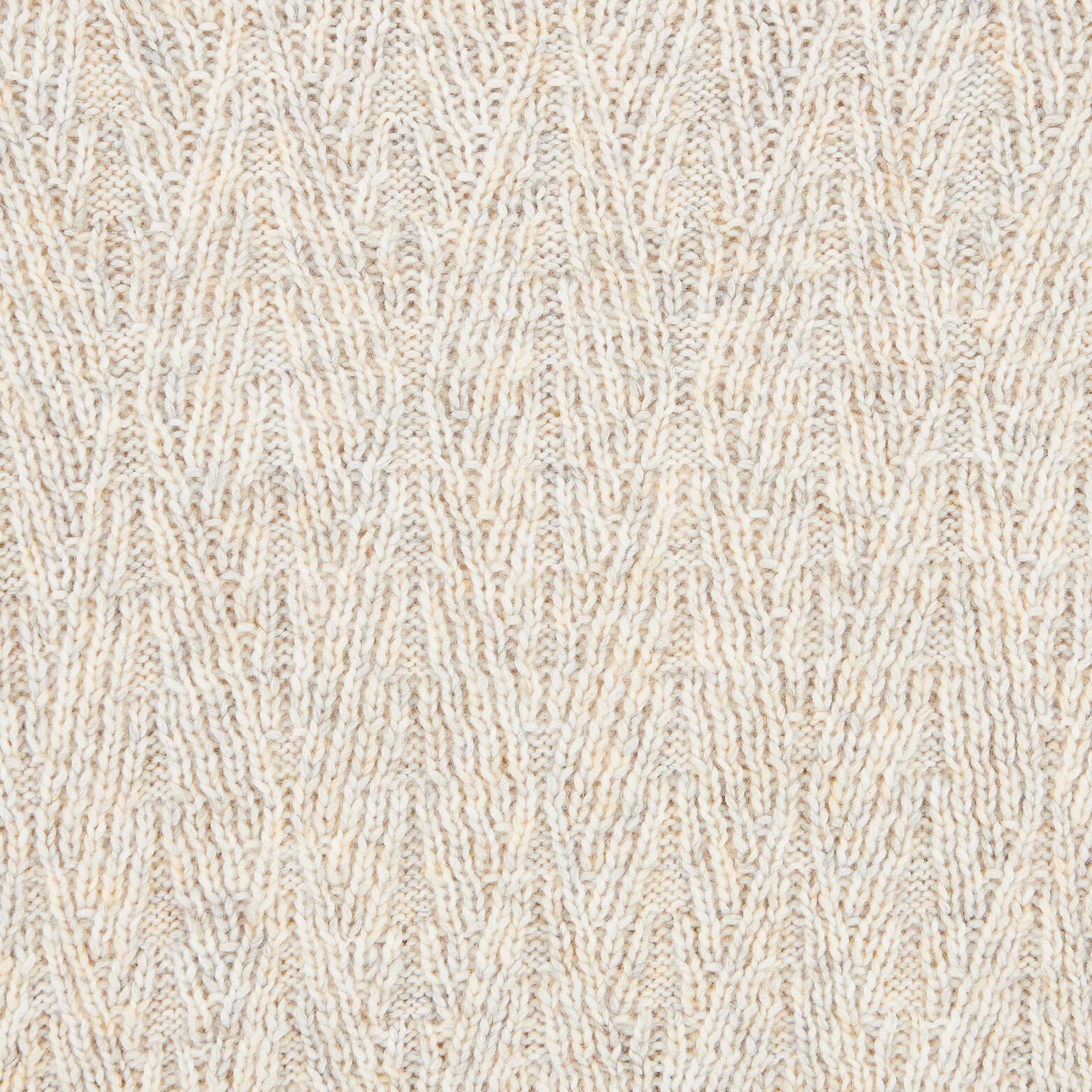 Pull col rond torsade