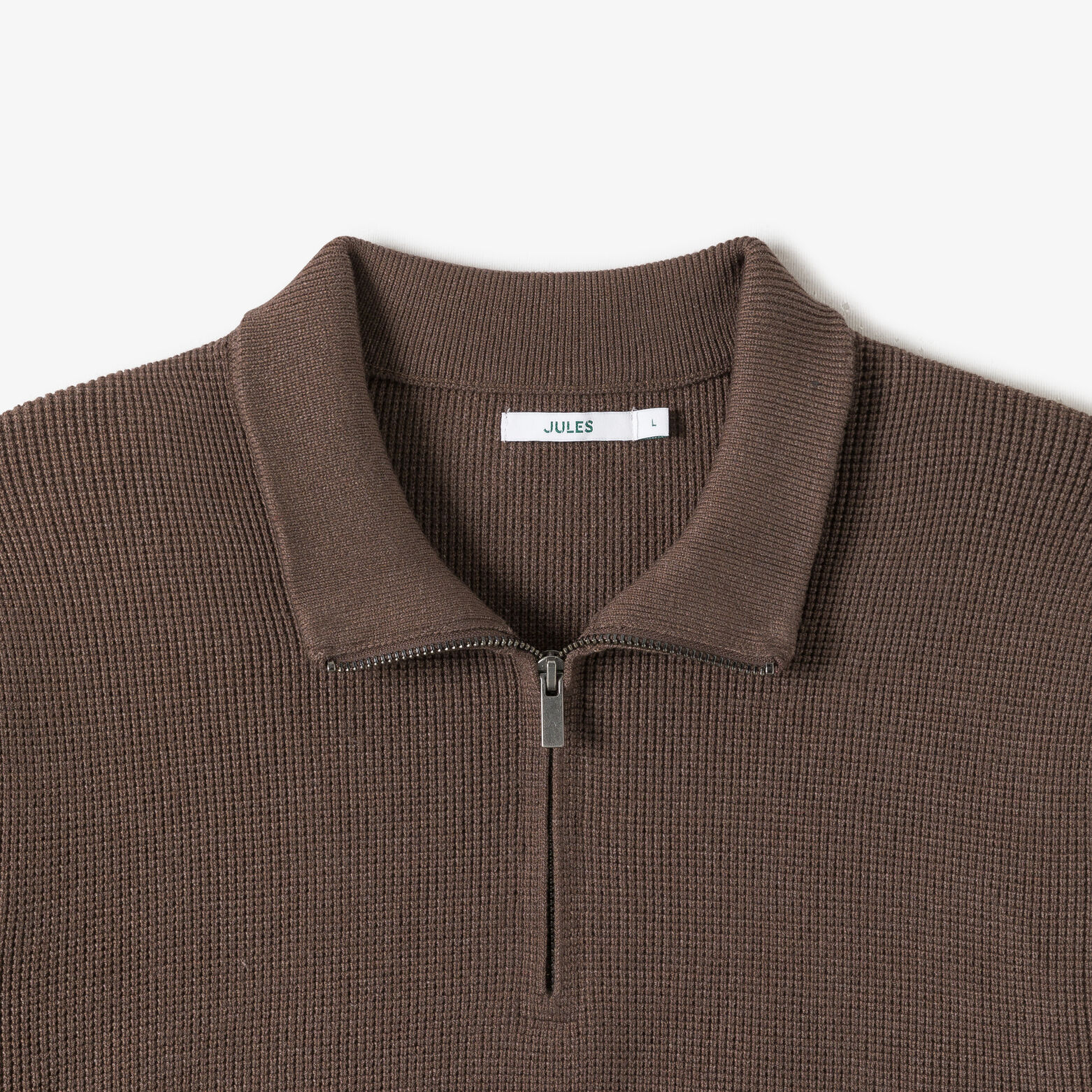 Pull col montant zipp&eacute; gaufr&eacute;