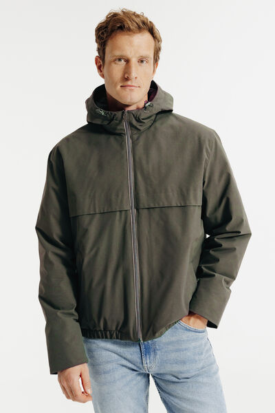 Blouson &agrave; capuche