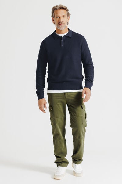 Polo in tricot met fantasie stekenpatroon en knoop