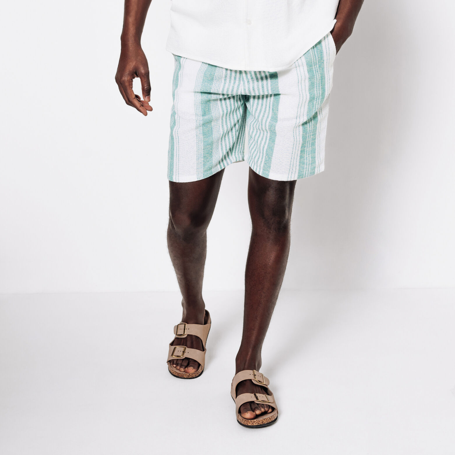 Bermuda met gestreepte fantasieprint in reli&euml;fsto