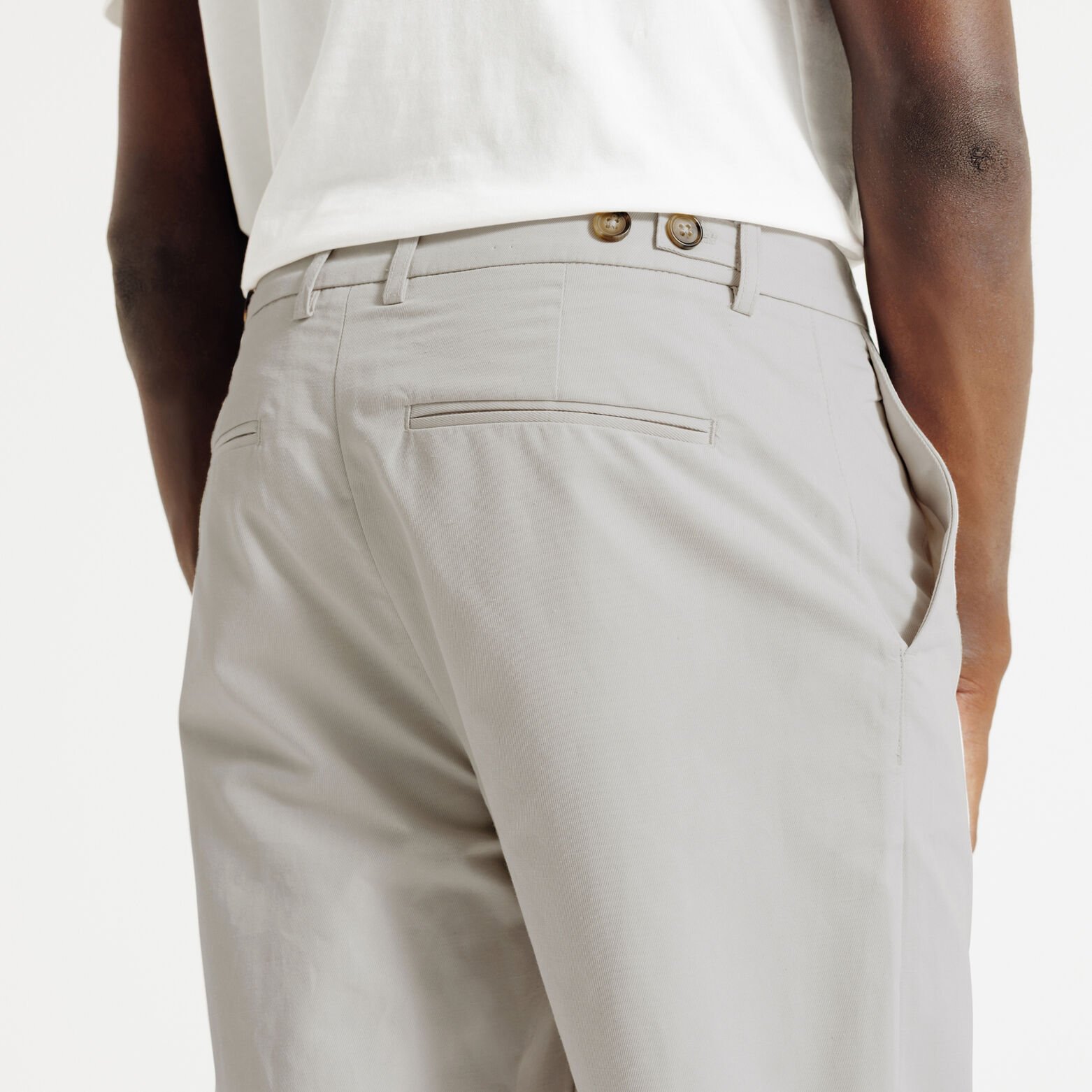 Verkorte tapered fit chinobroek