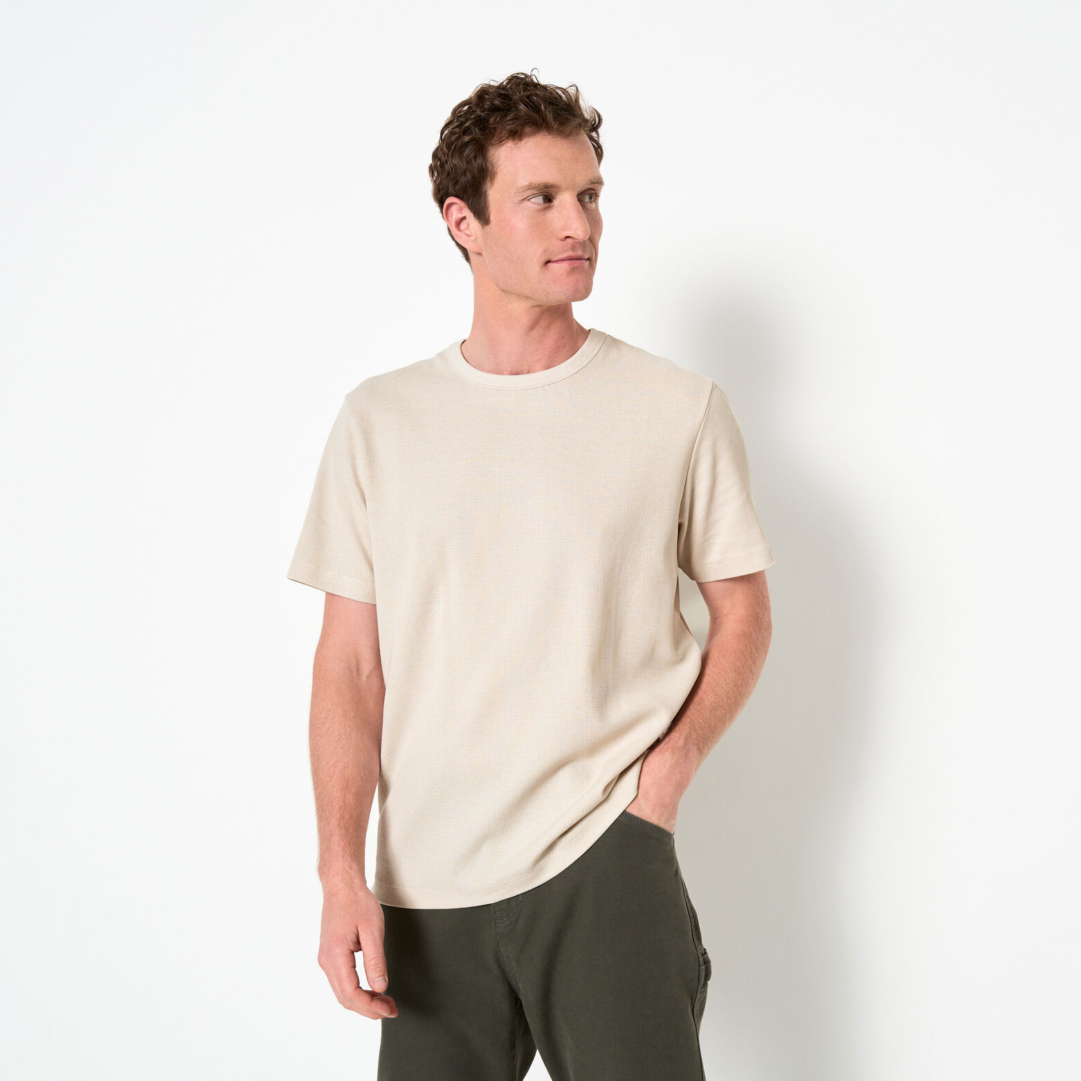 Tee shirt mati&egrave;re gaufr&eacute;e