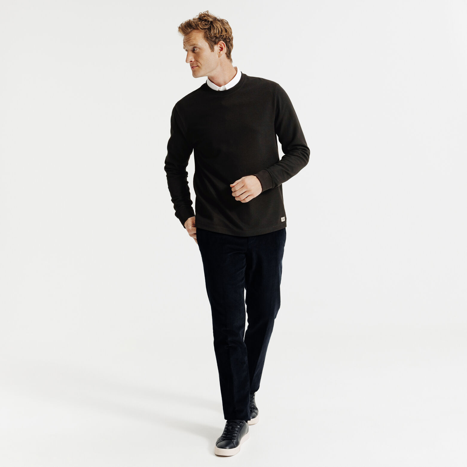 Tee shirt manches longues mati&egrave;re reli&eacute;f&eacute;e