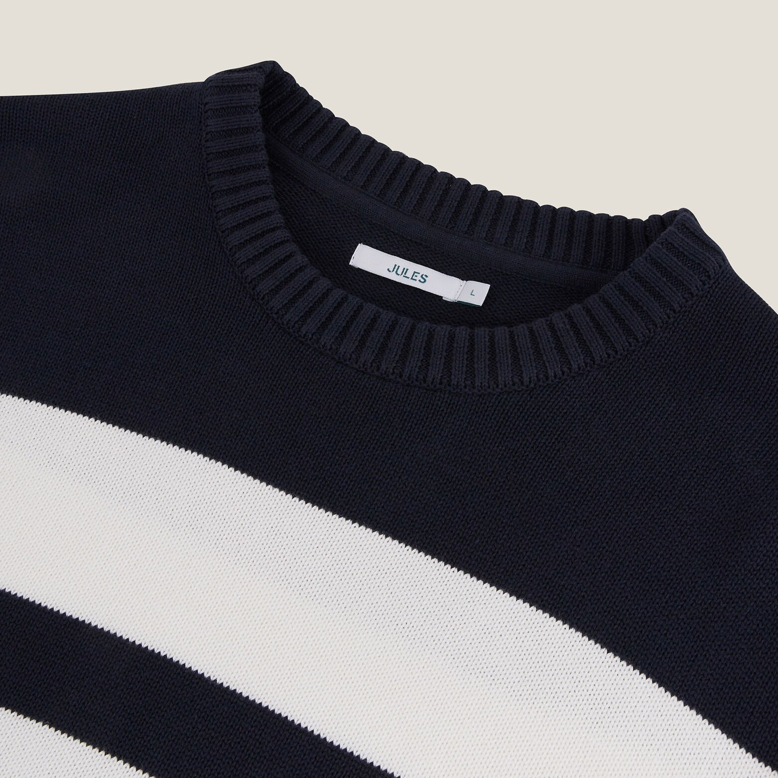 Pull col rond ray&eacute;