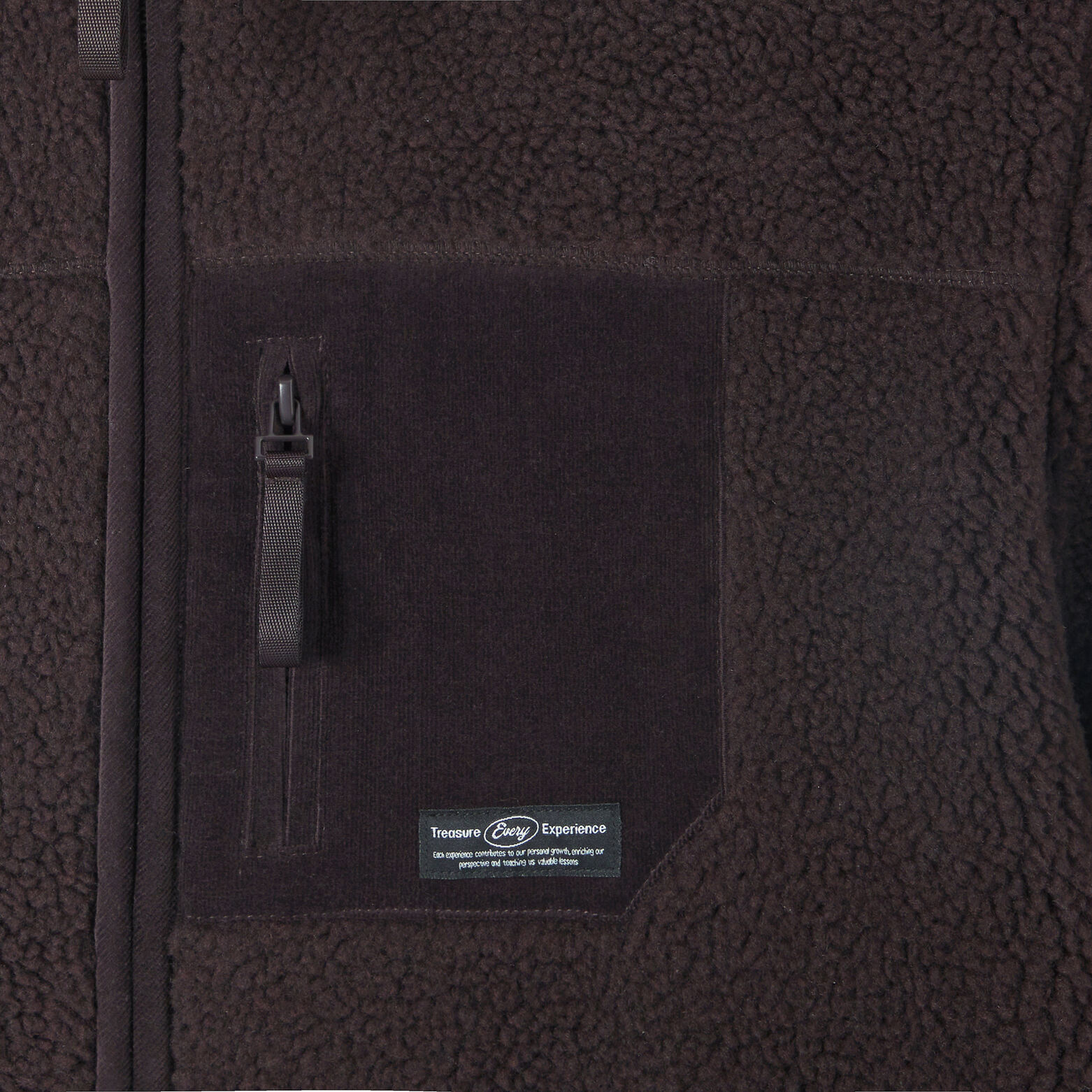 Veste zipp&eacute;e en sherpa contrast&eacute;e