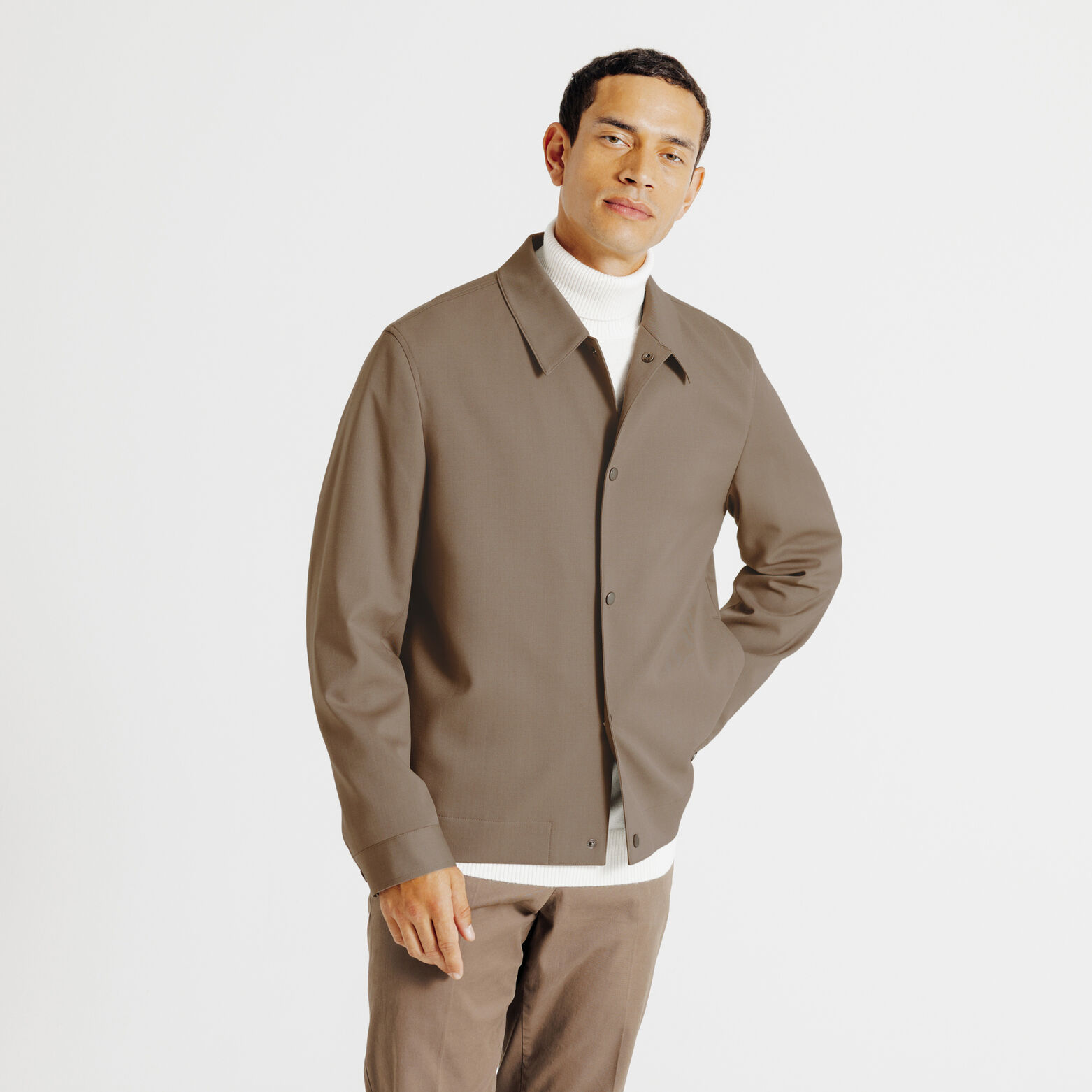 Veste pressionn&eacute;e col chemise