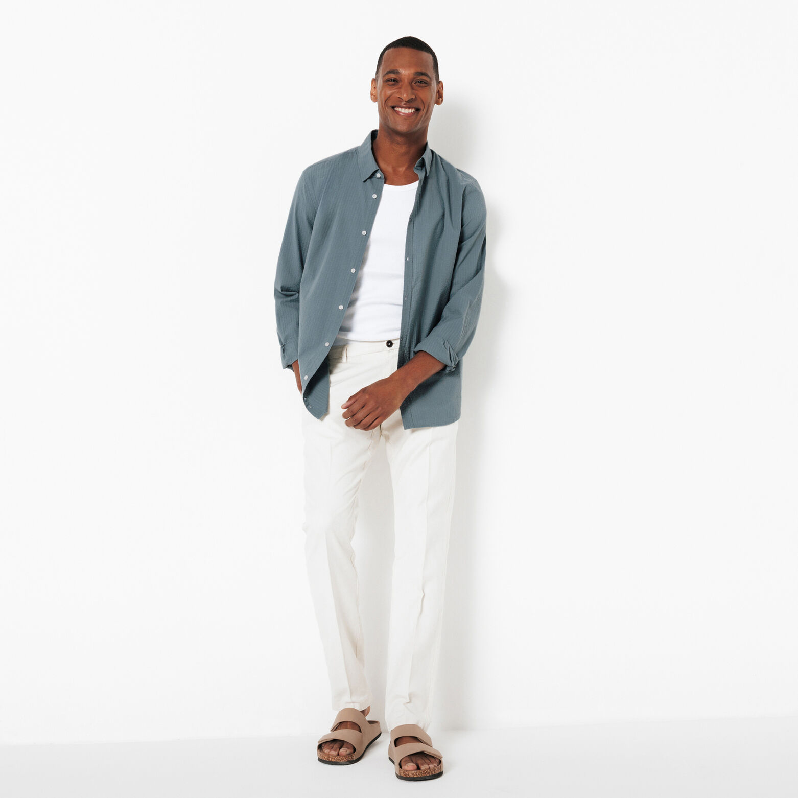 Chemise en coton seersucker unie