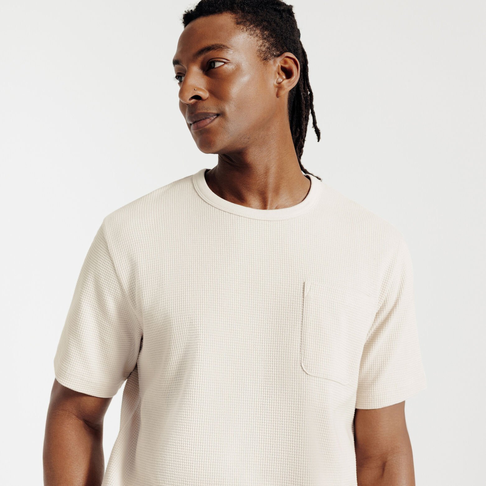 Tee shirt mati&egrave;re gaufr&eacute;e