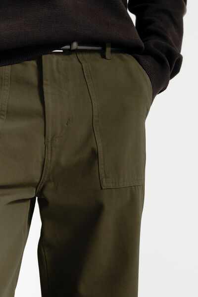 Pantalon baggy d&eacute;tail charpentier