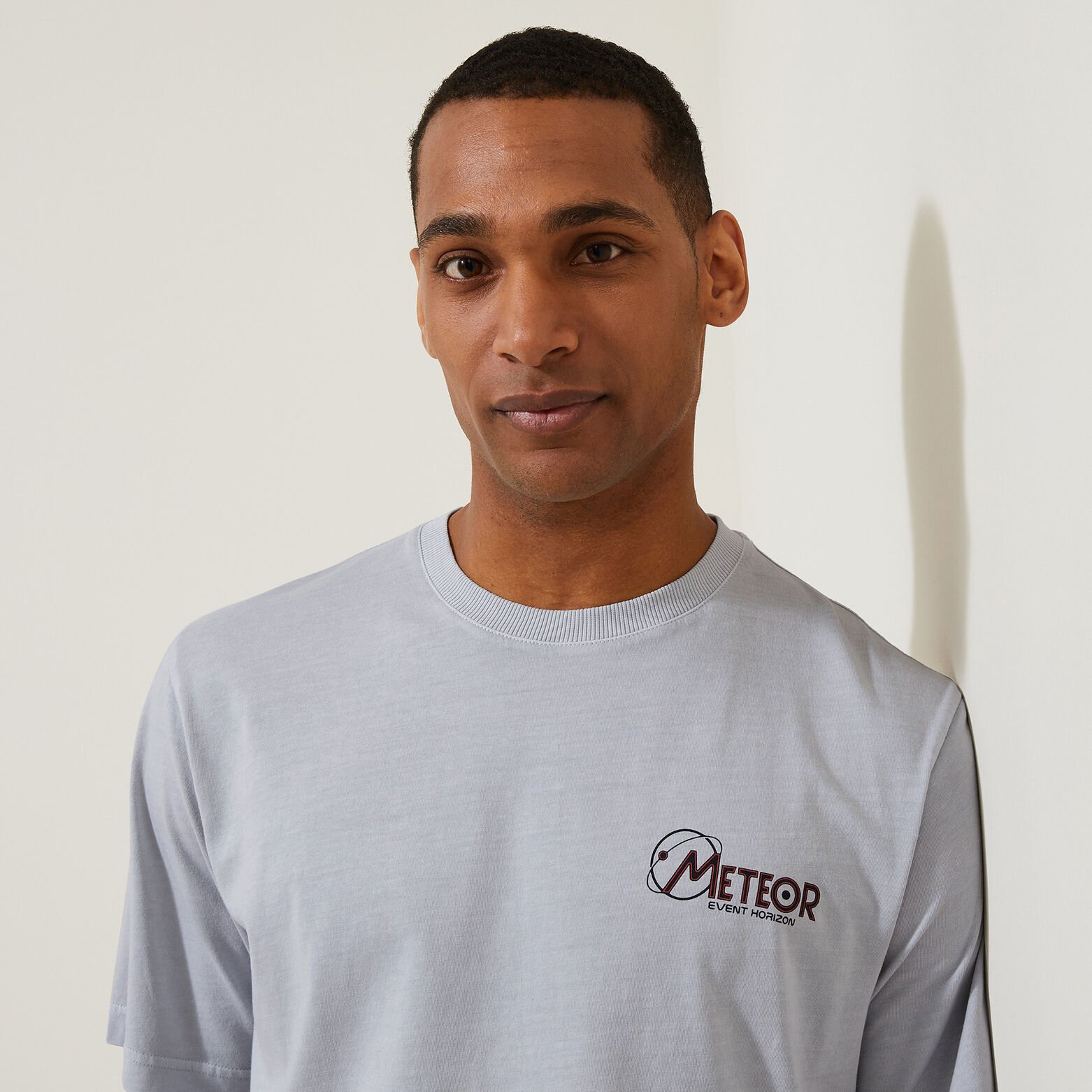 Tee shirt col rond imprim&eacute; poitrine en coton