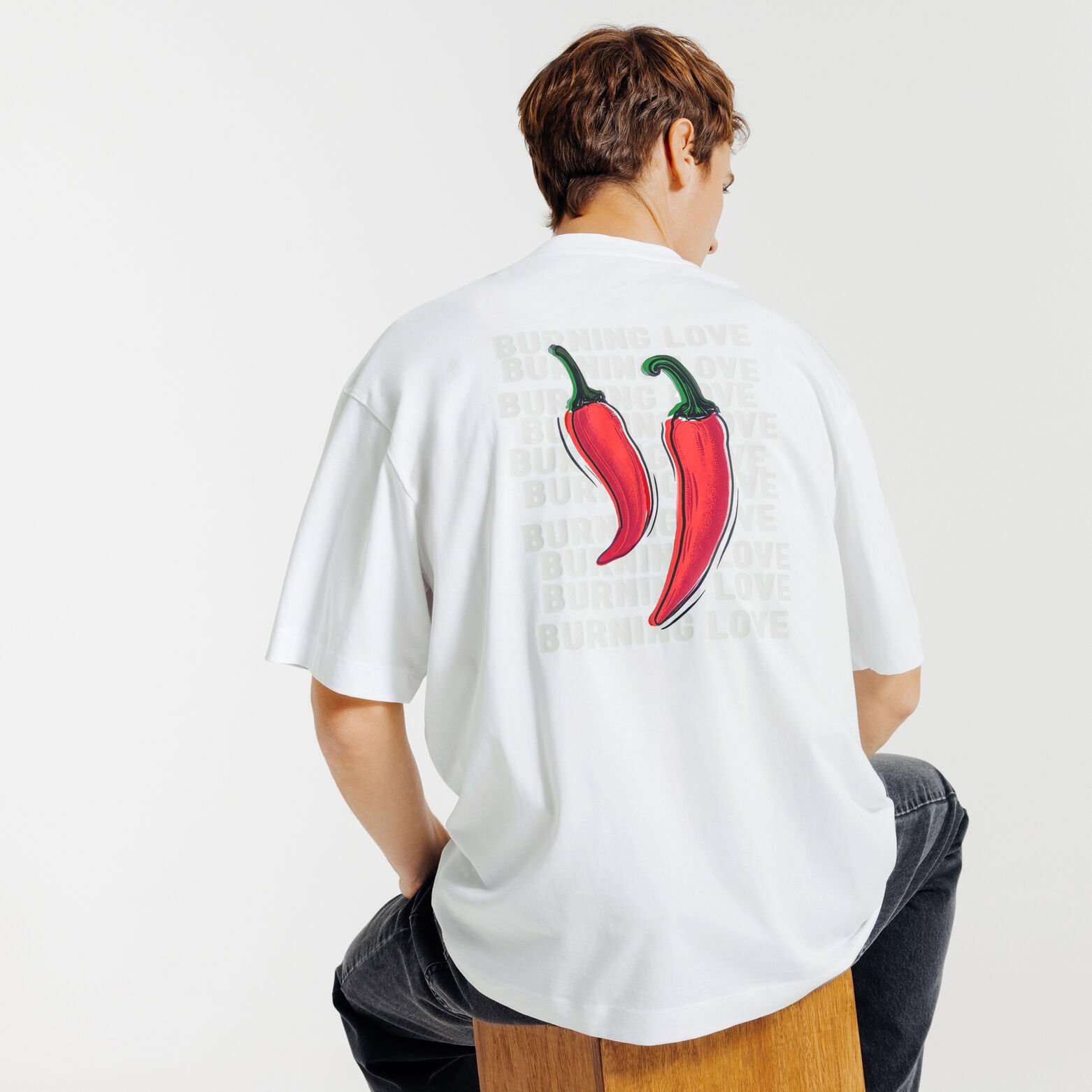 T-shirt met Sint-Valentijn print voor- en achteraa