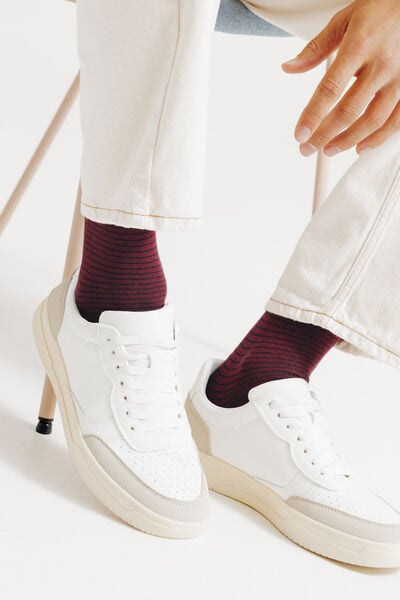 Chaussettes hautes ray&eacute;es