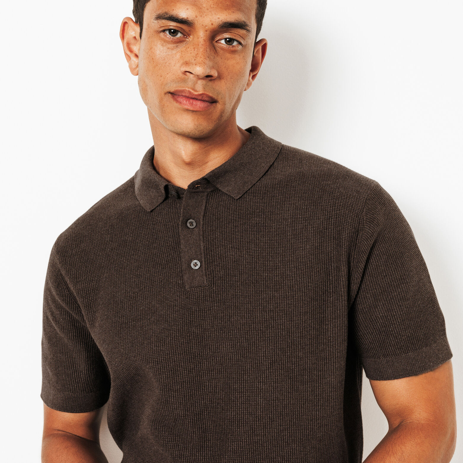 Polo en maille micro piqu&eacute;