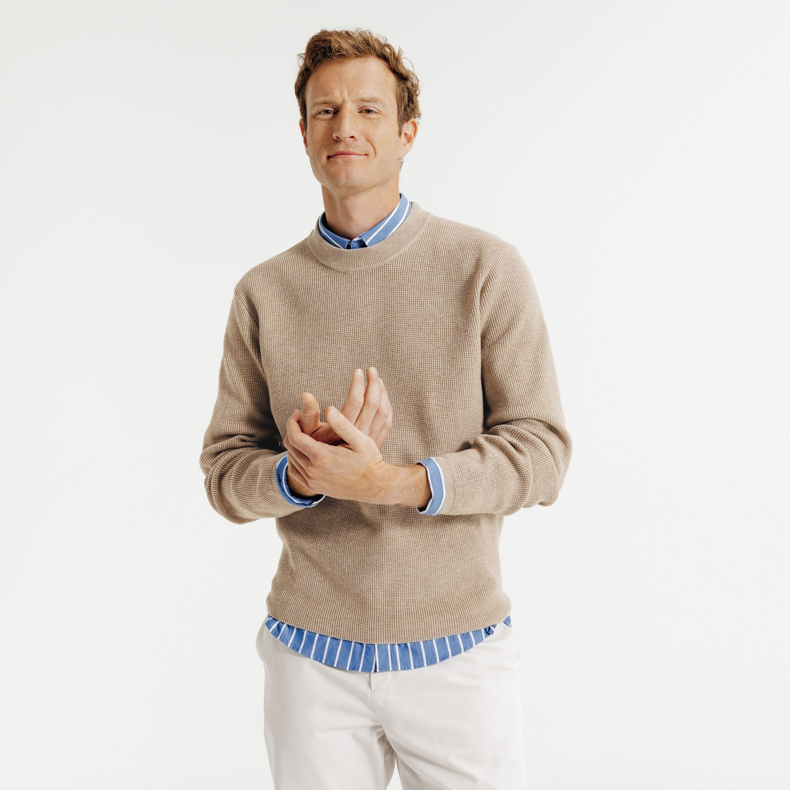 Pull col rond jeux de points fantaisie