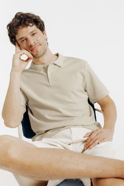 Polo manches courtes piqu&eacute; uni