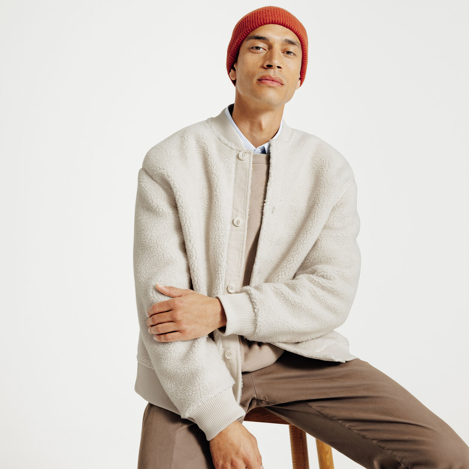 Sweat boutonn&eacute; en sherpa