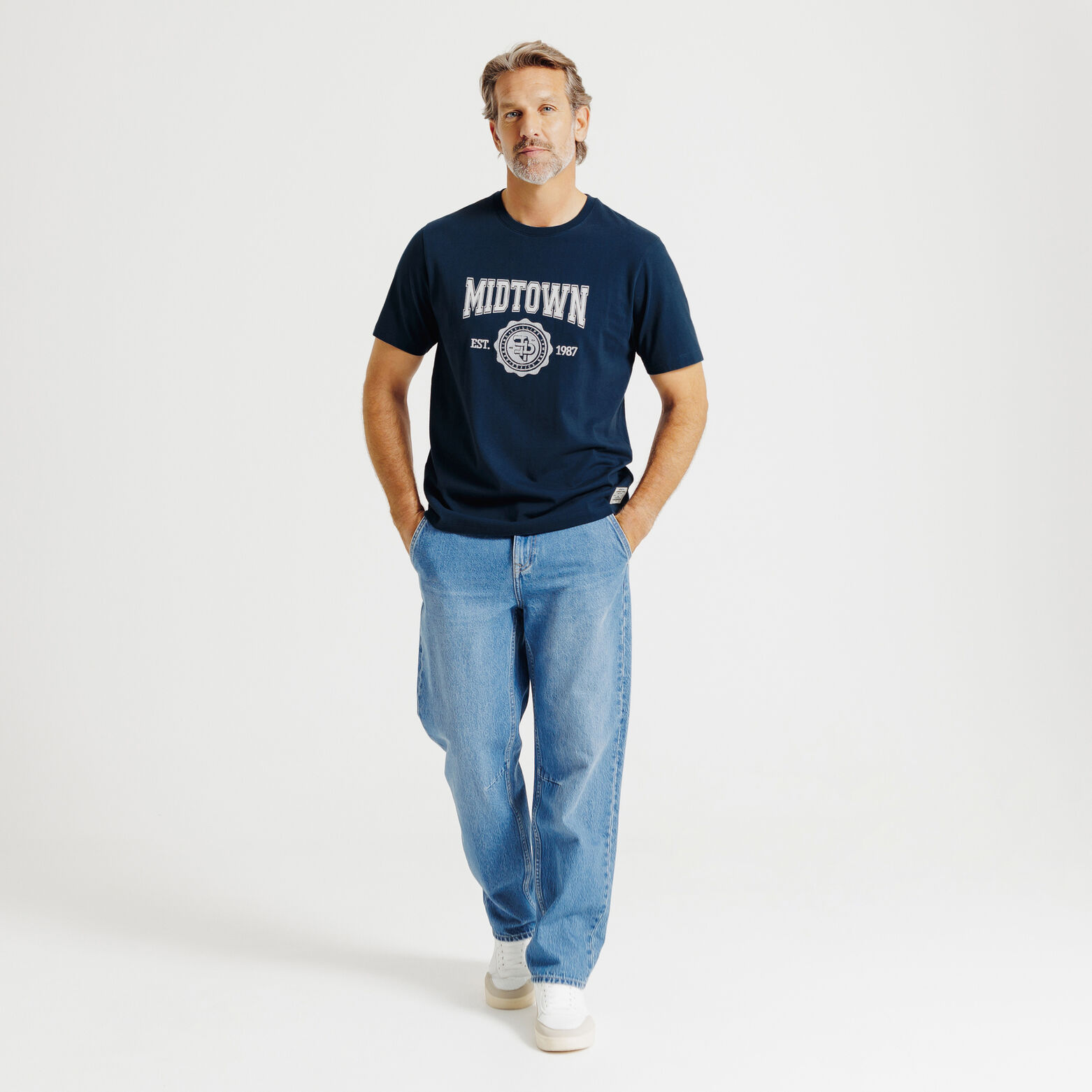 Tee shirt en coton broderie devant