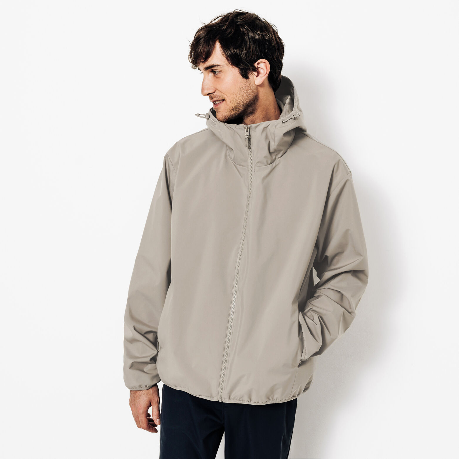 Blouson coupe-vent &agrave; capuche