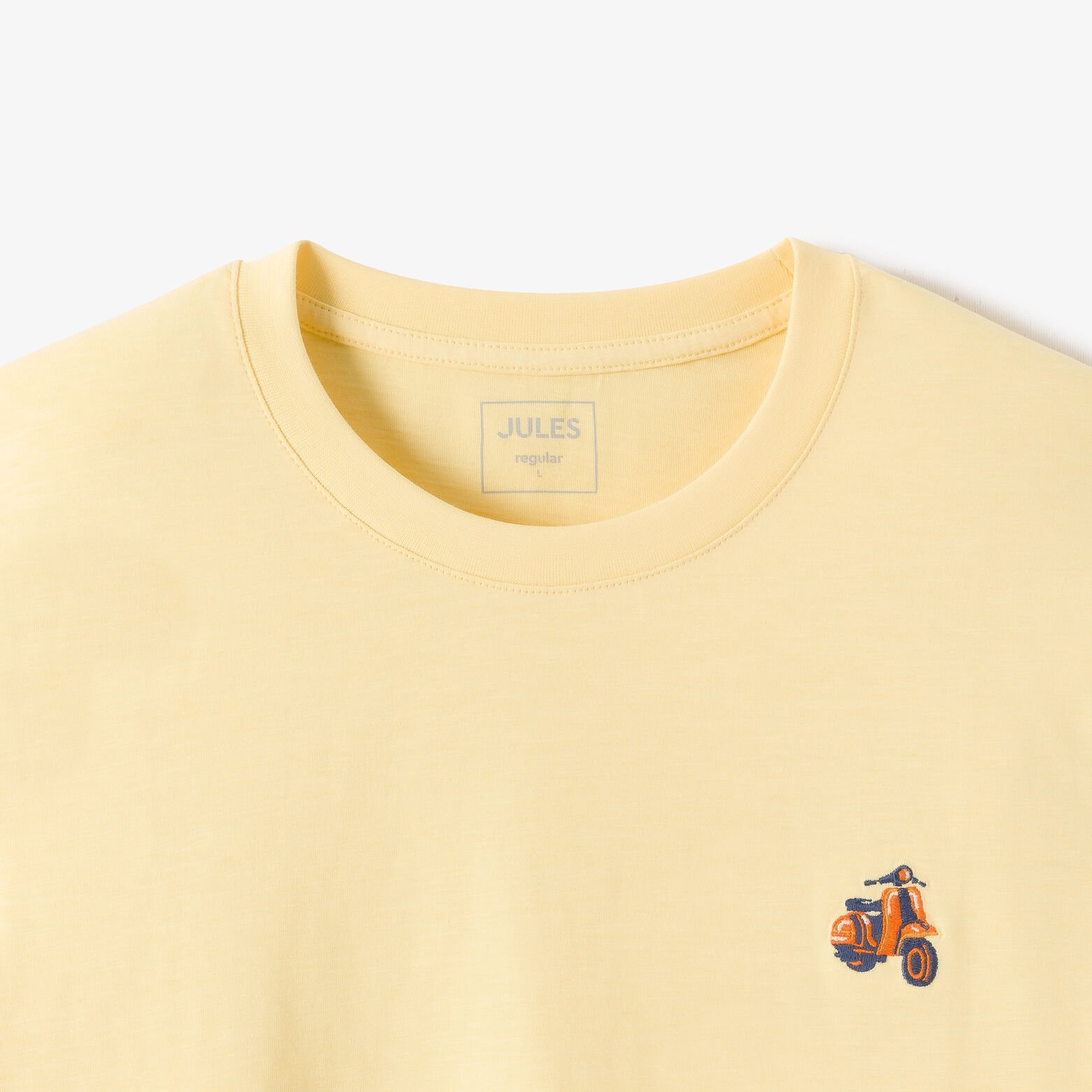 Tee shirt mati&egrave;re flamm&eacute;e broderie poitrine