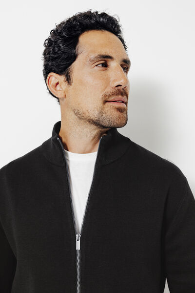 Gilet zipp&eacute; col montant