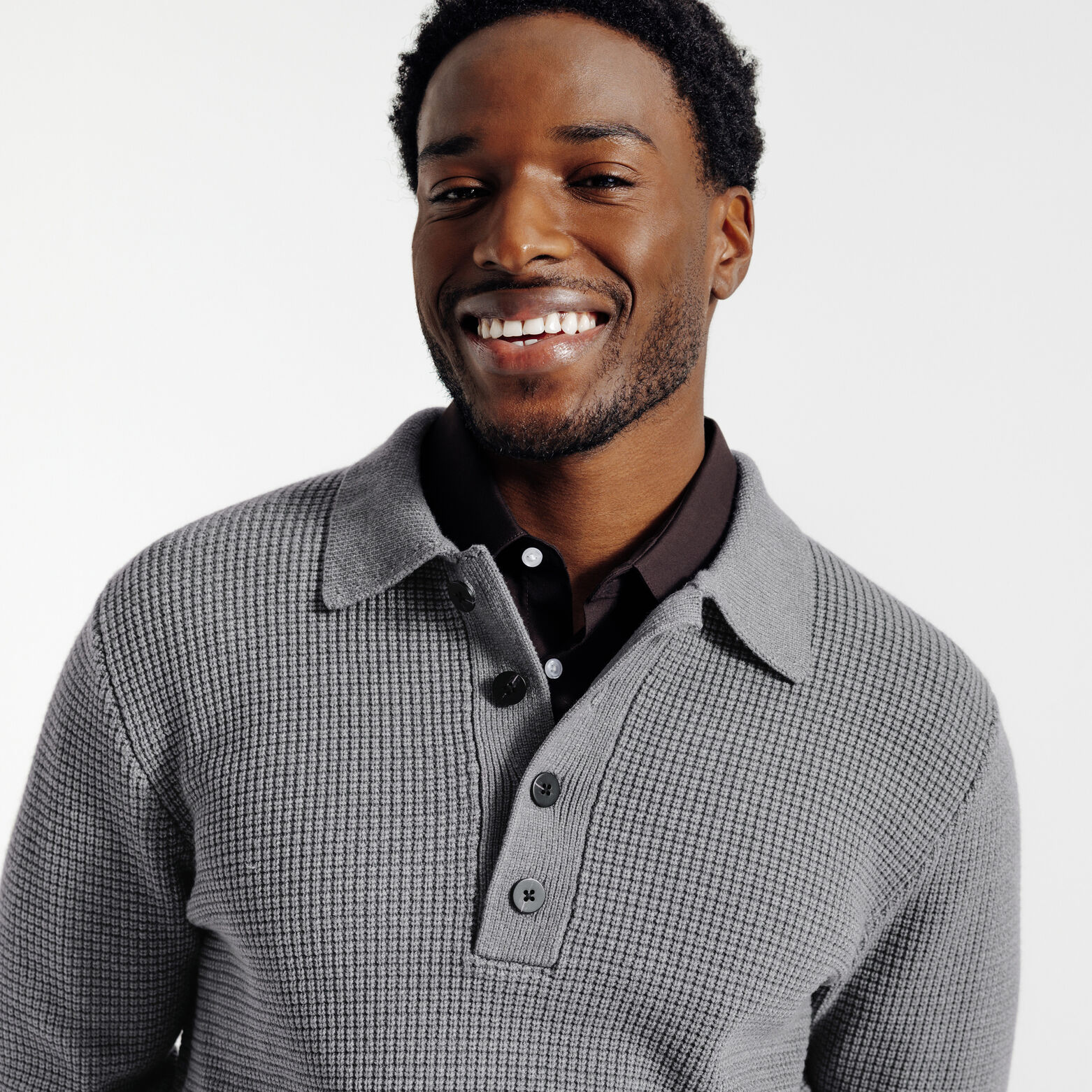 Pull col polo boutonn&eacute; gaufr&eacute;