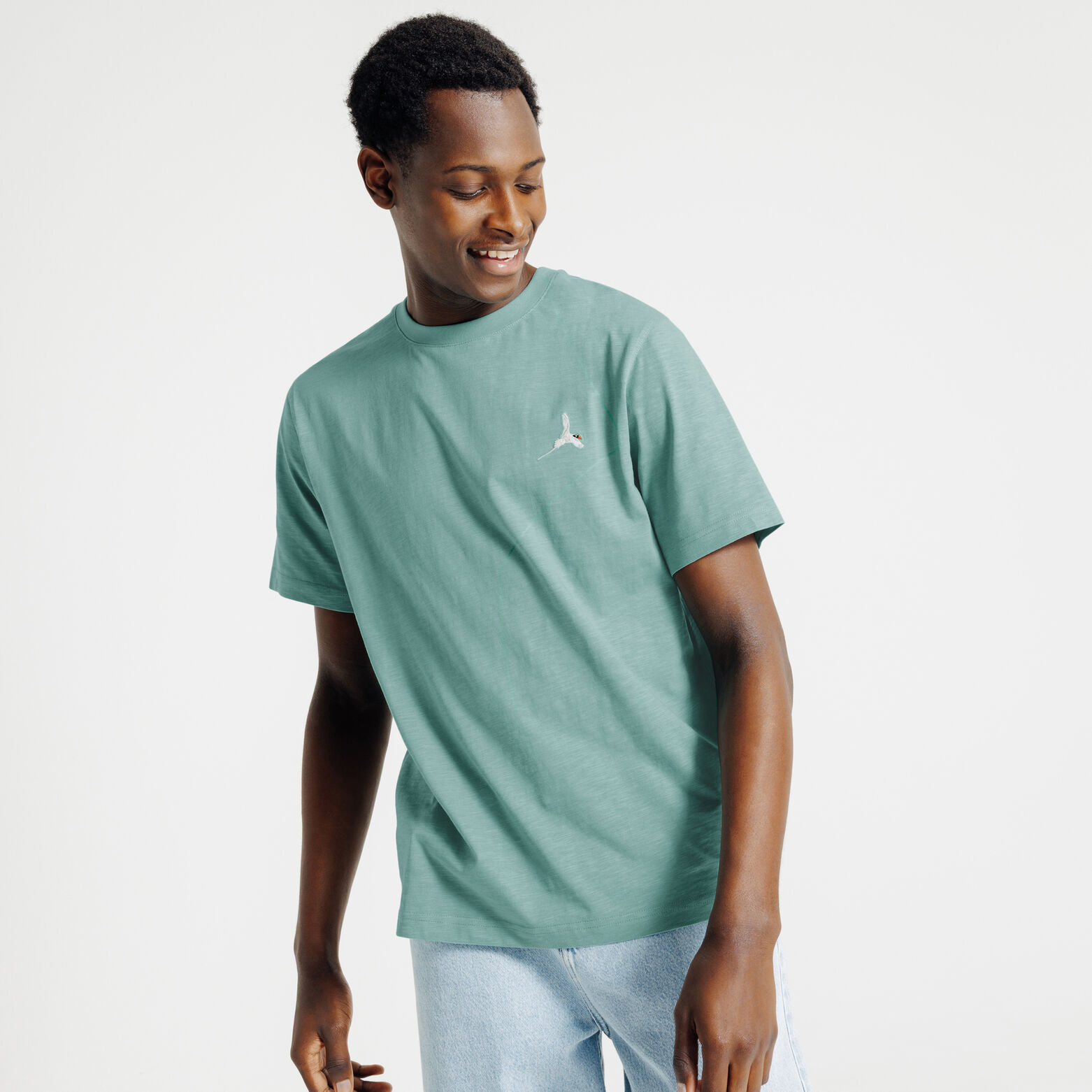 Tee shirt mati&egrave;re flamm&eacute;e broderie poitrine