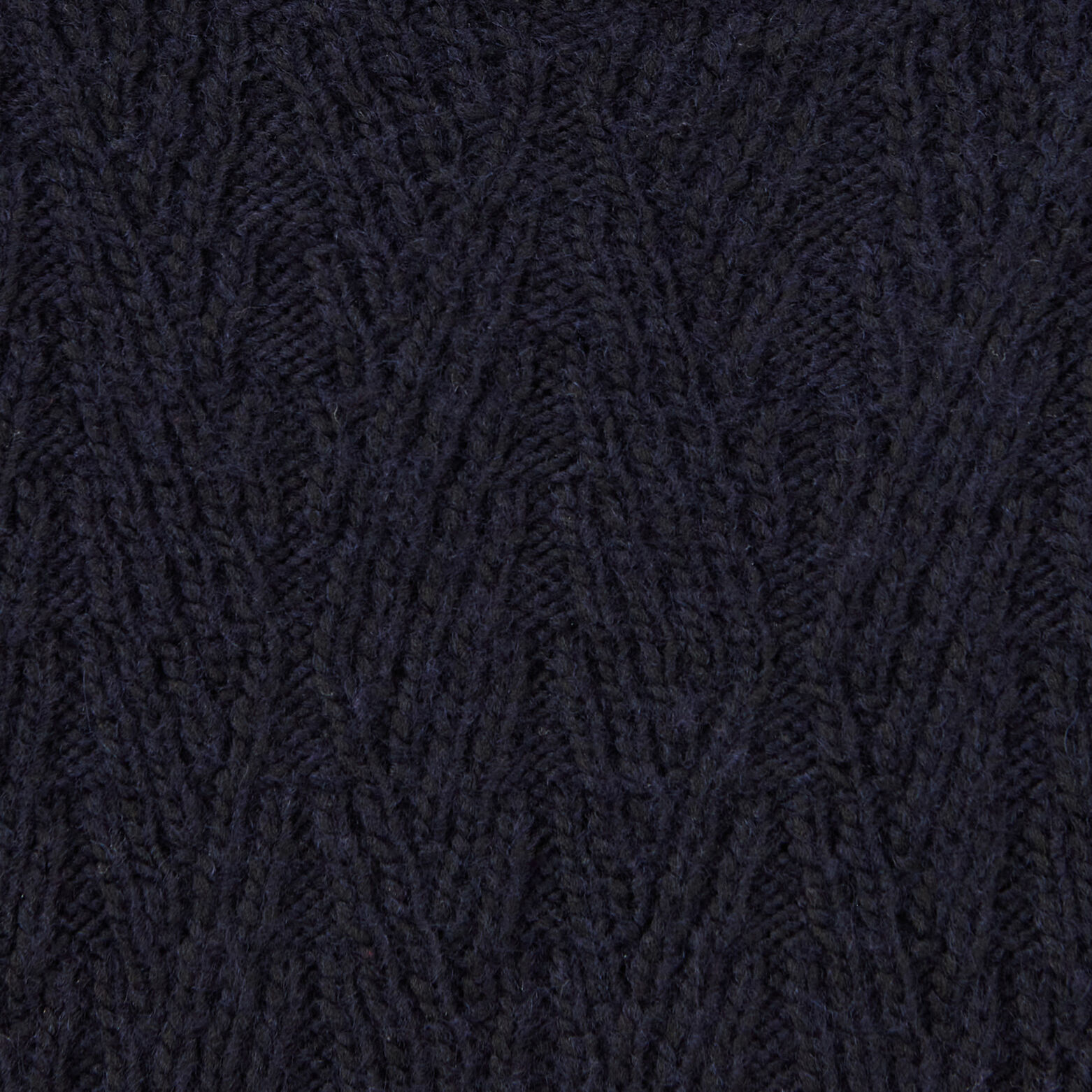 Pull col rond torsade