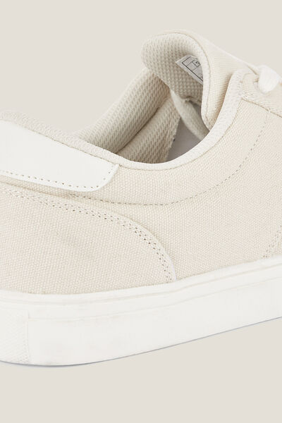 Baskets basses en toile