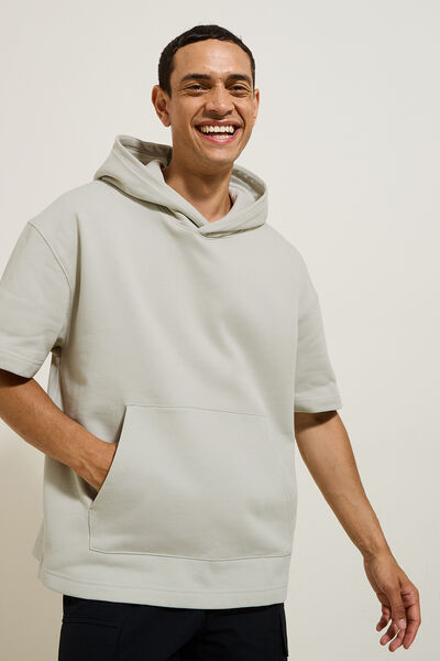 Sweat &agrave; capuche manches courtes uni