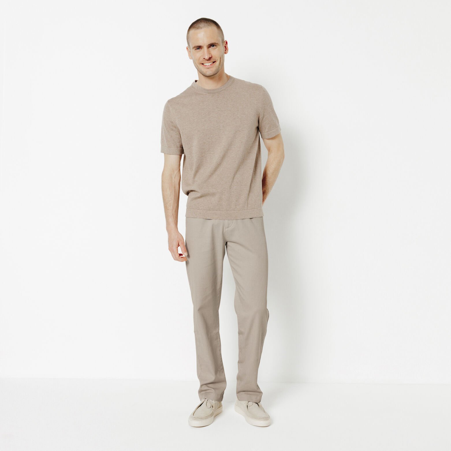 Loose fit chinobroek in katoen en linnen