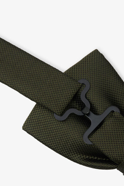 N&oelig;ud papillon uni