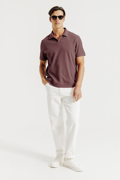 Polo manches courtes textur&eacute; col resort