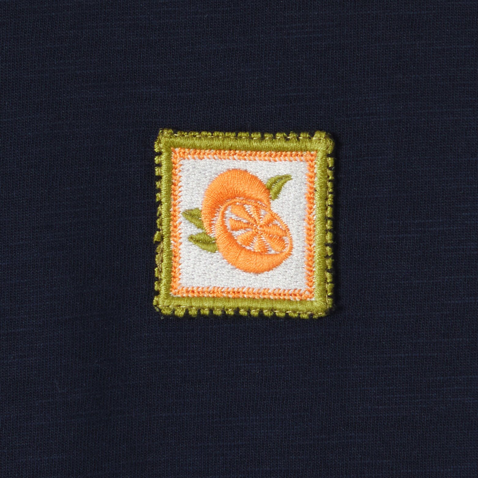 Tee shirt mati&egrave;re flamm&eacute;e broderie poitrine