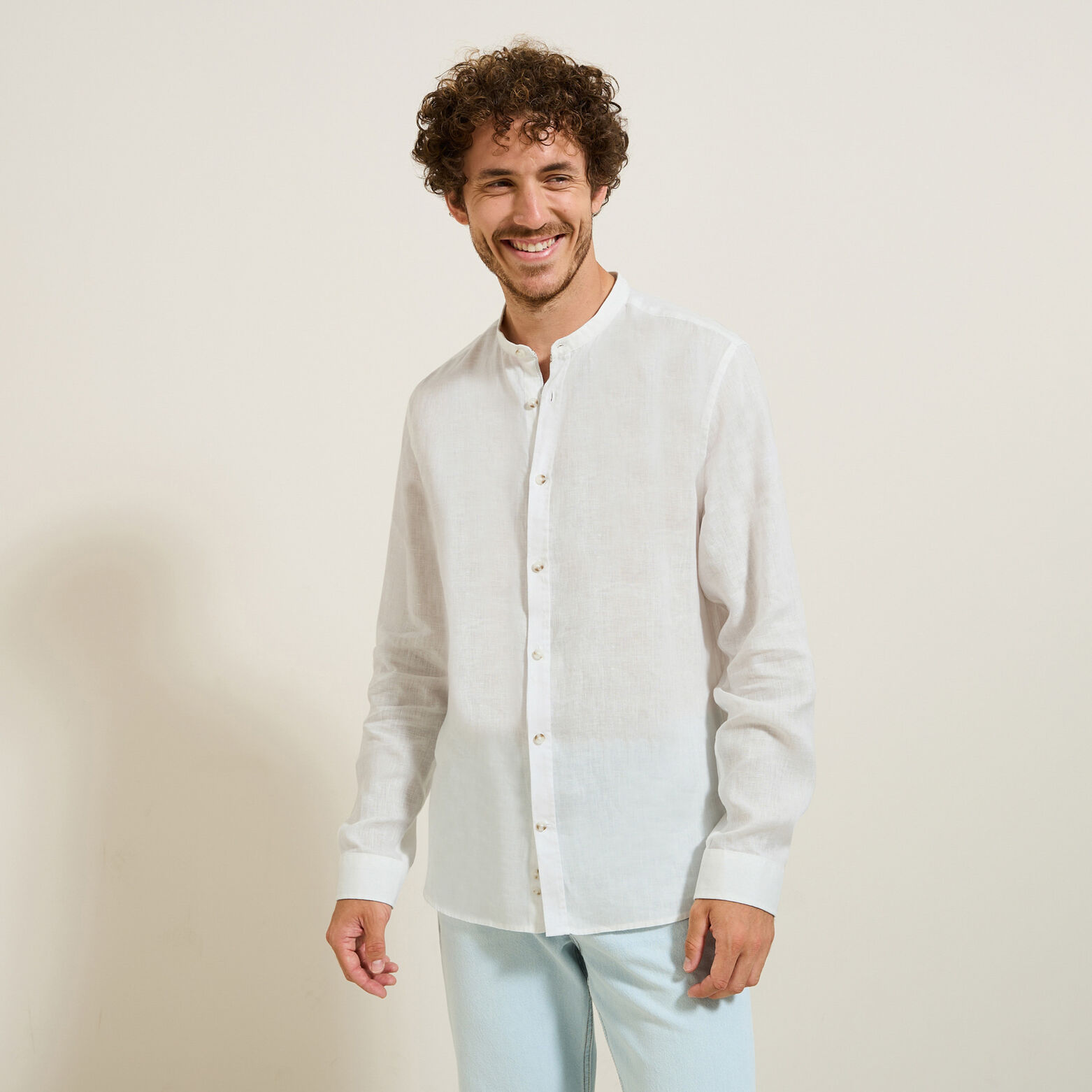 Chemise en lin col mao