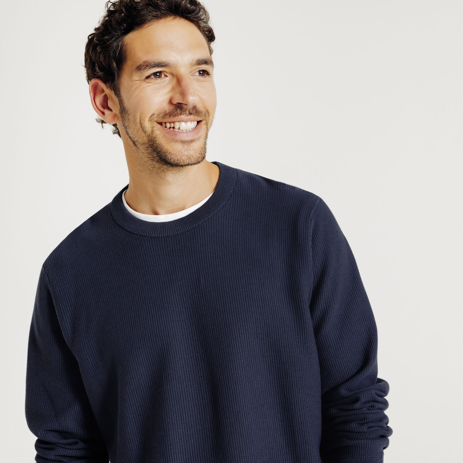 Pull col rond jeux de points fantaisie