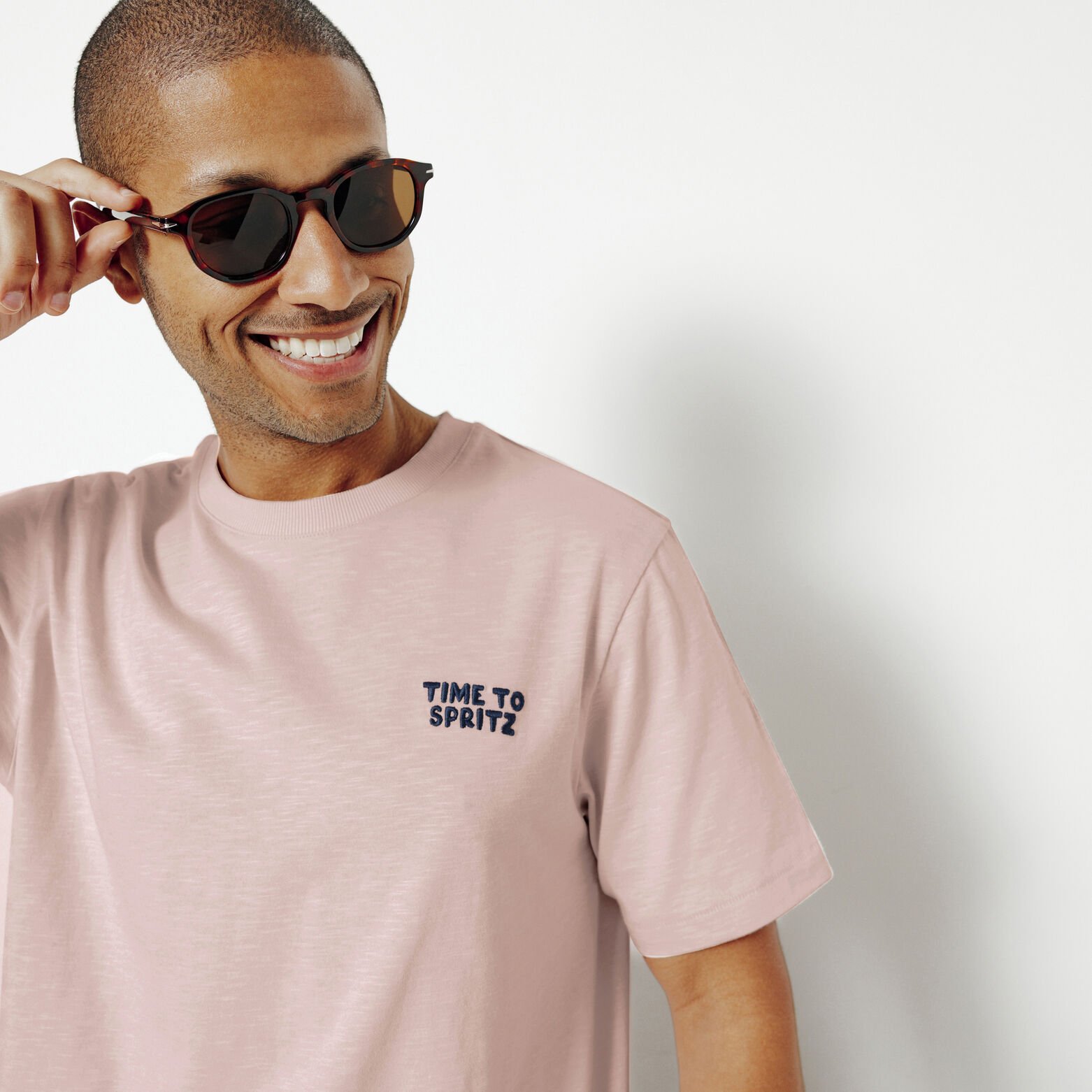 Tee shirt brod&eacute; en coton