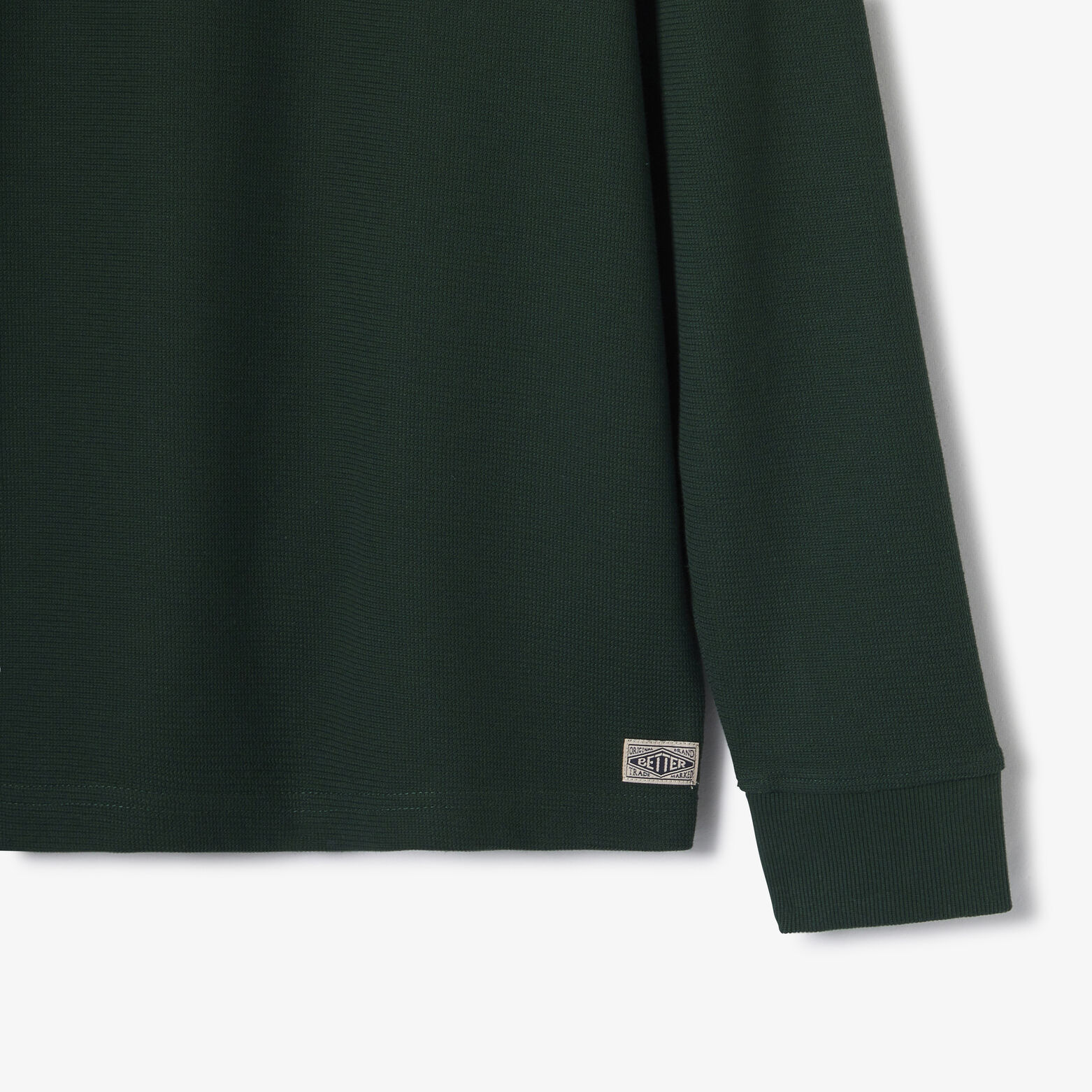 Tee shirt manches longues mati&egrave;re reli&eacute;f&eacute;e