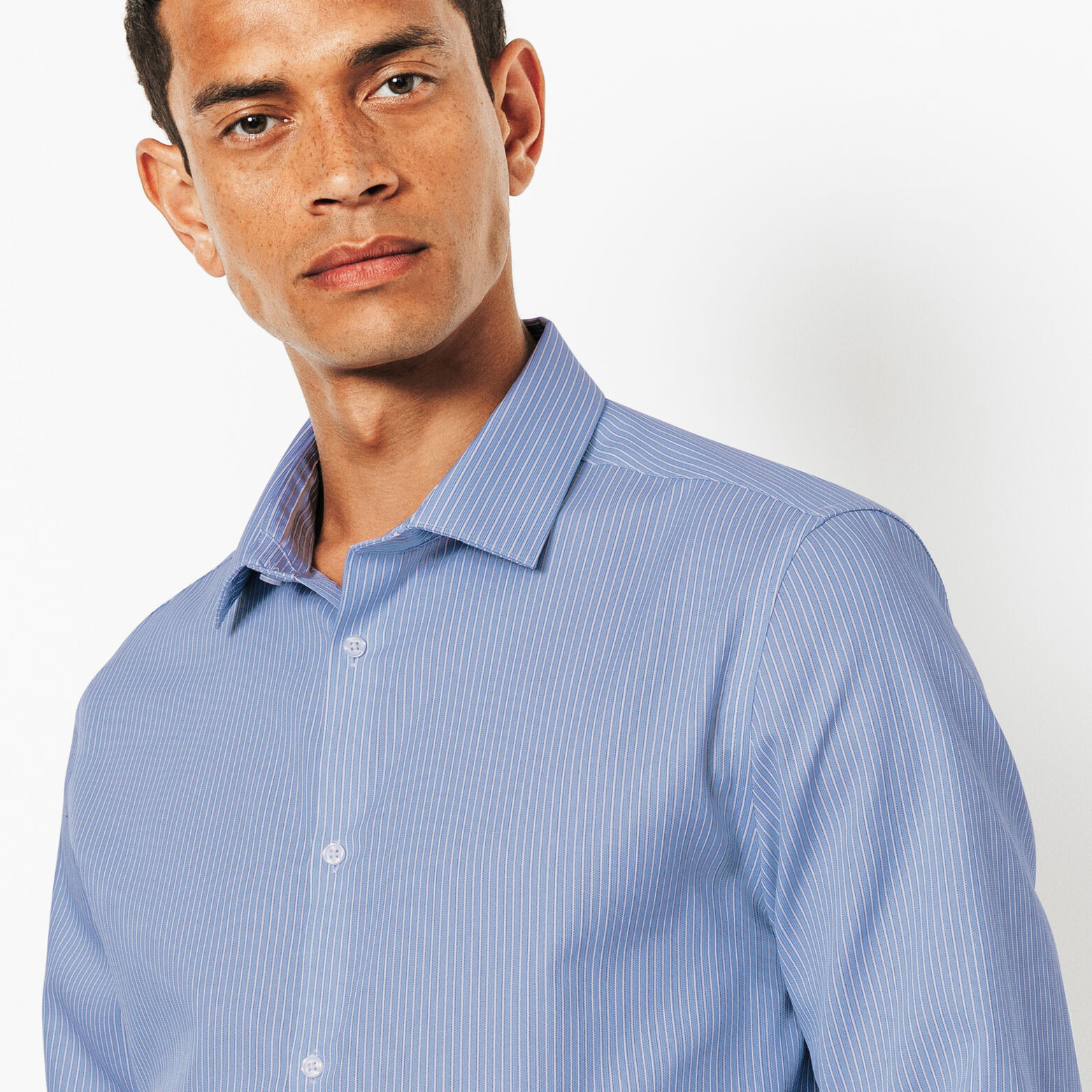 Chemise sans repassage en coton ray&eacute;e regular