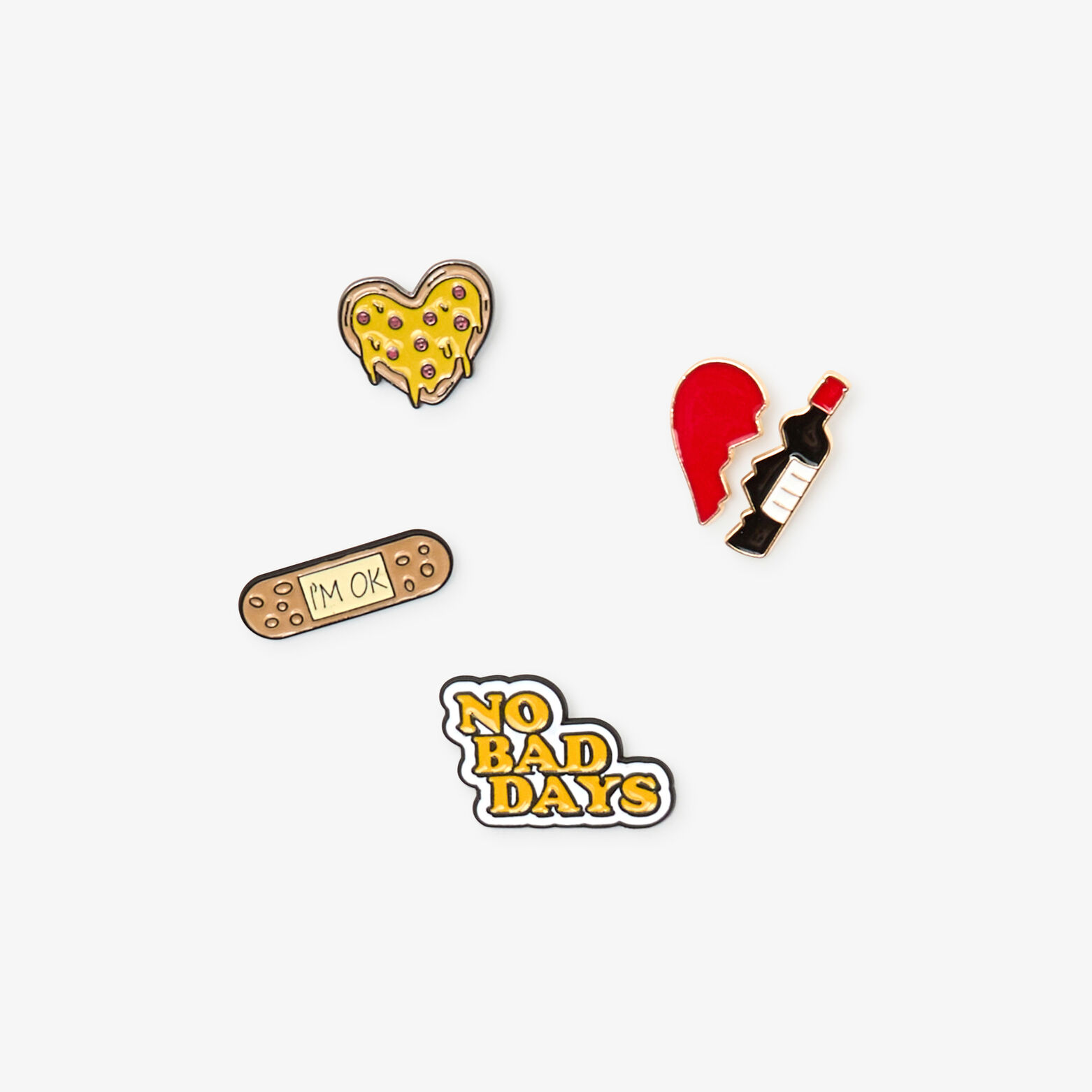 Lot de 4 pins Saint-Valentin