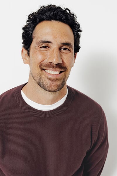 Pull col rond jeux de points fantaisie