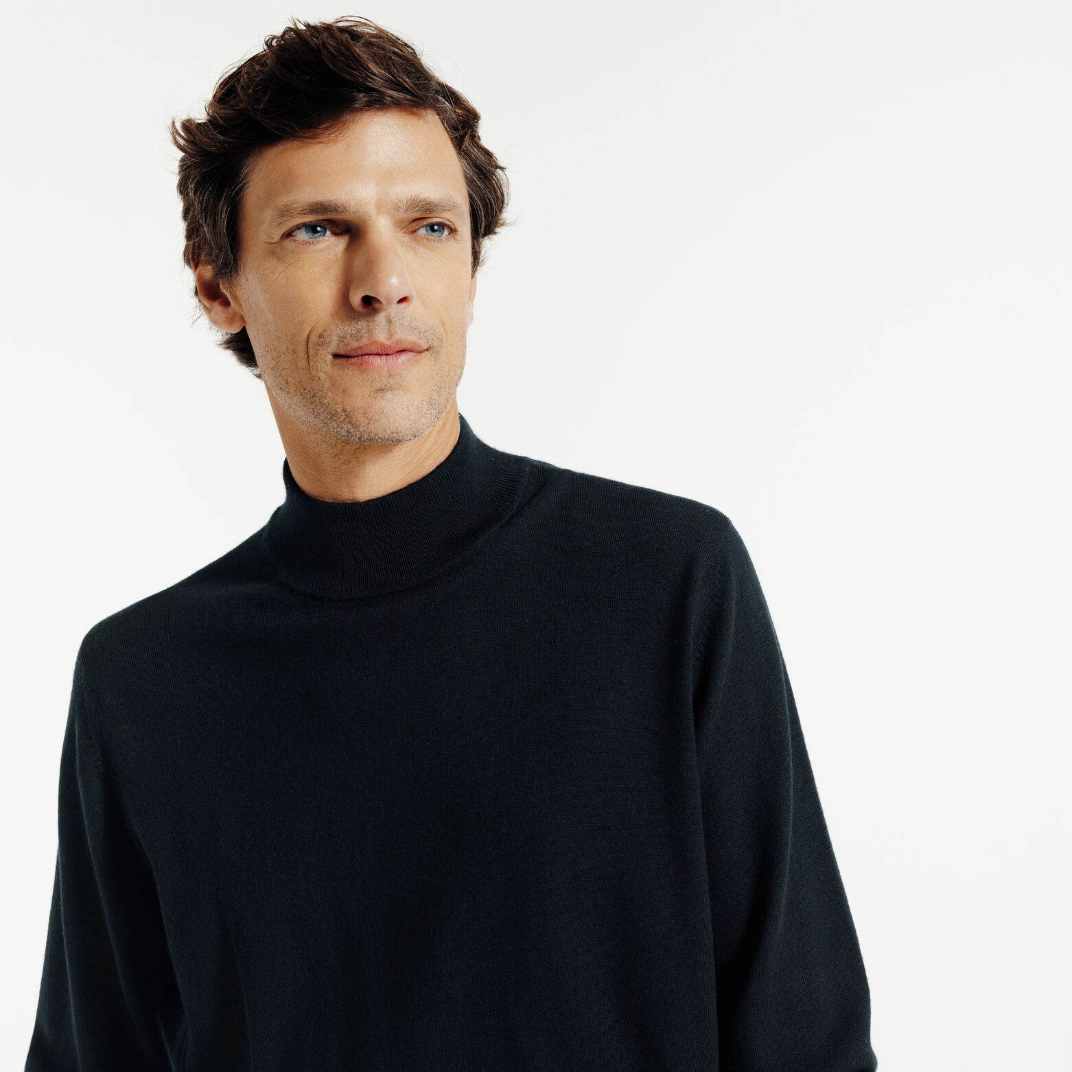 Pull col chemin&eacute;e m&eacute;rinos