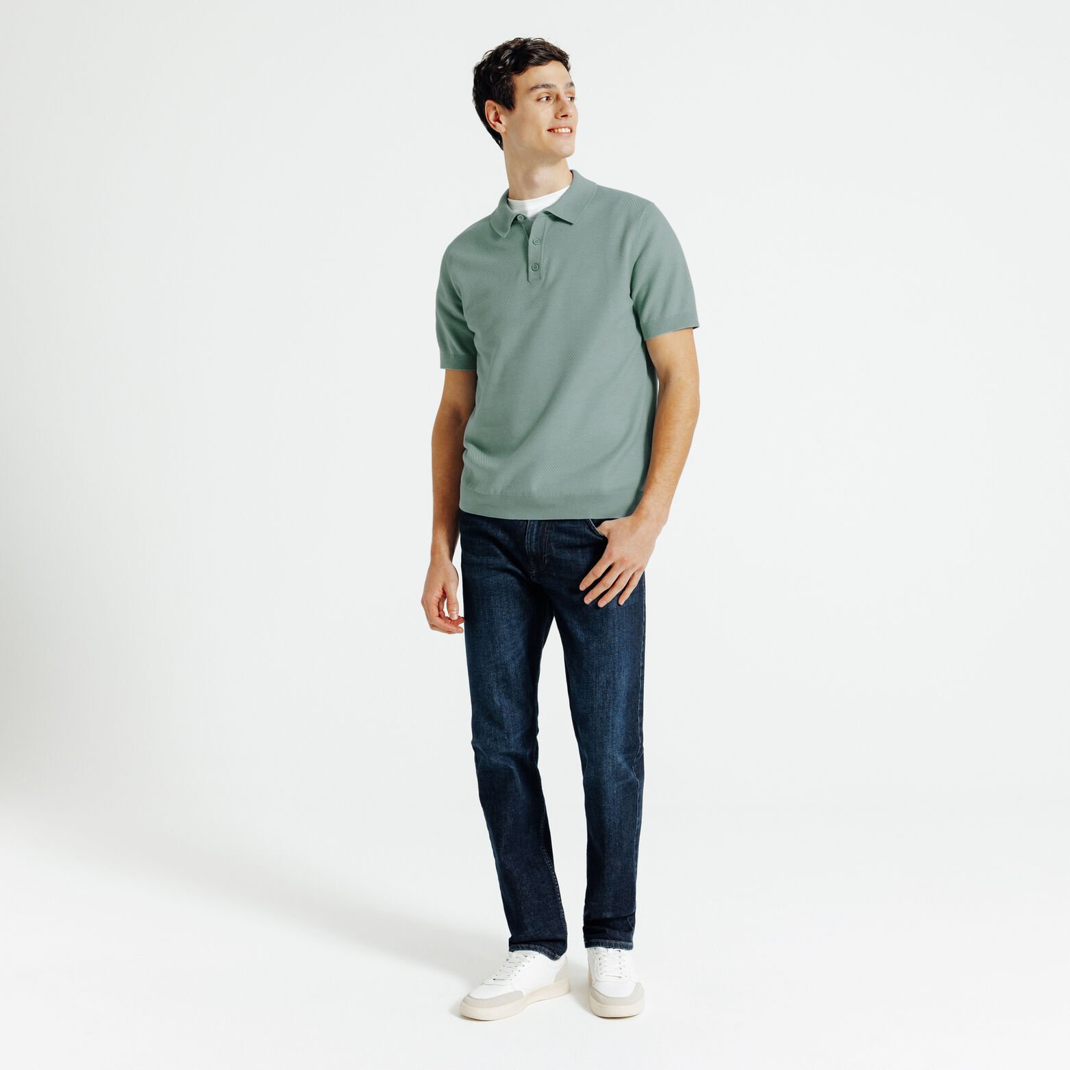 Polo en maille col boutonn&eacute; jeux de points