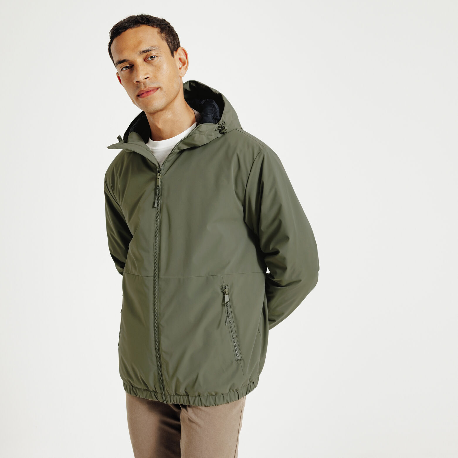 Blouson &agrave; capuche zipp&eacute;